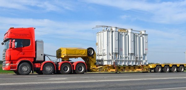 International transportation of oversized cargo